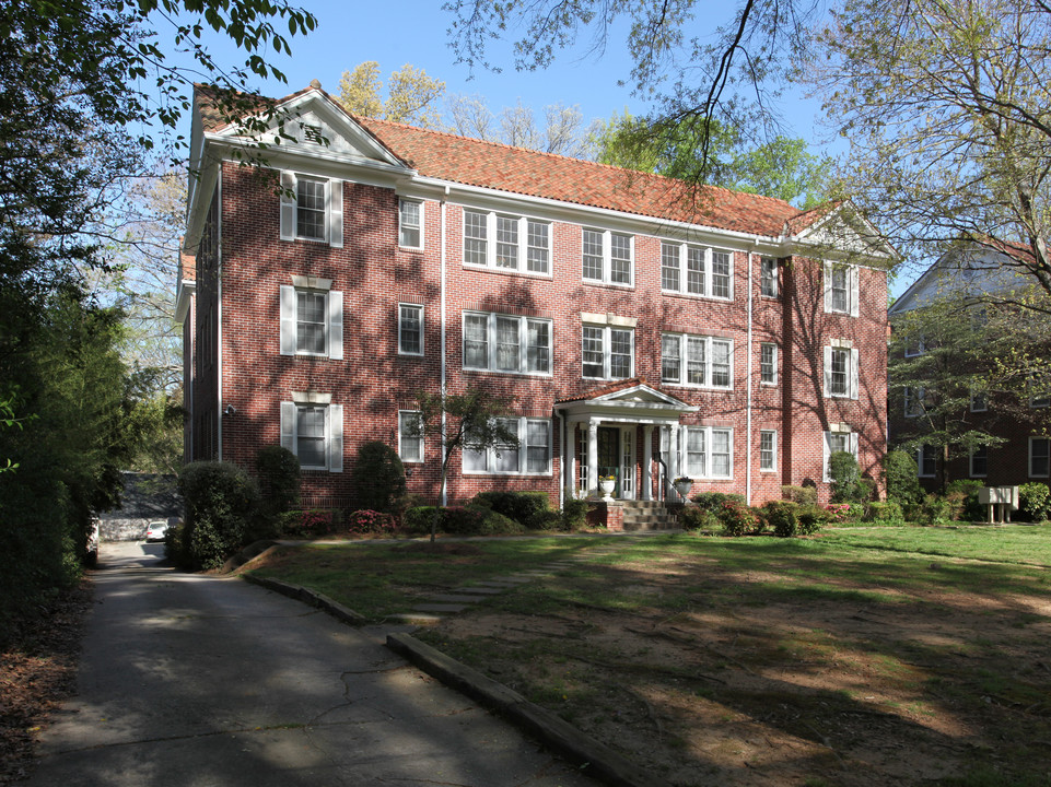 The Manor on Briarcliff in Atlanta, GA - Foto de edificio