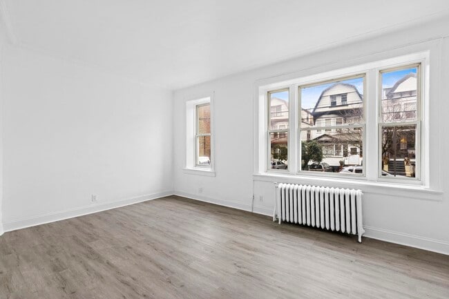 137 Kensington Ave in Jersey City, NJ - Building Photo - Building Photo