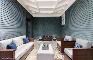 309 Travis St in Italy, TX - Building Photo