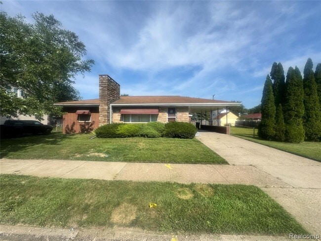 property at 4276 5th St