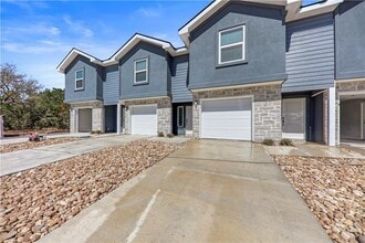 21422 Santa Carlo Ave, Unit A in Lago Vista, TX - Building Photo - Building Photo