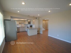 4500 S Grandview Ave in Tempe, AZ - Foto de edificio - Building Photo