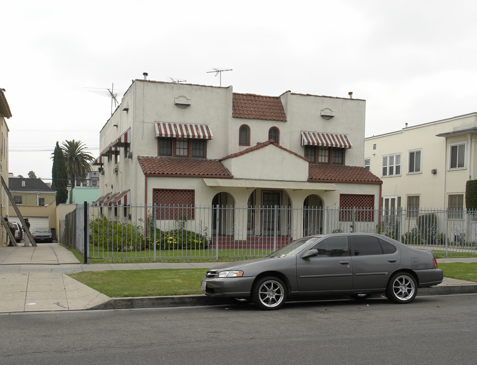 248 S Alexandria Ave in Los Angeles, CA - Building Photo