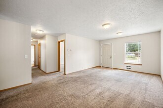 2903-2907 E 4th Ave in Spokane, WA - Building Photo - Building Photo