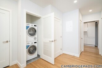 19A Forest St, Unit 32 in Cambridge, MA - Building Photo - Building Photo