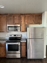 2228 Lozier Ct-Unit -2230 in Medford, OR - Building Photo - Building Photo