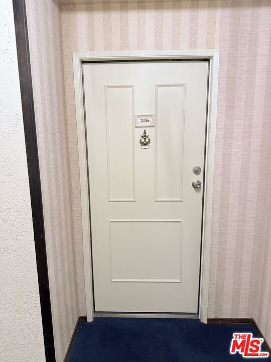 12830 Burbank Blvd in Los Angeles, CA - Building Photo - Building Photo