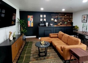 Val Verde Apartments in Schertz, TX - Building Photo