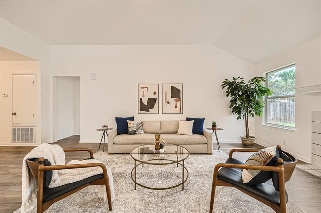 905 Jasmine Trail in Georgetown, TX - Building Photo - Building Photo