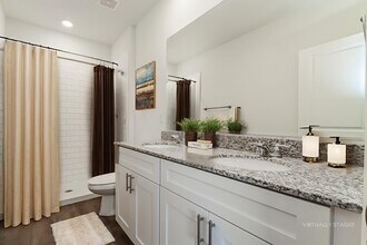 11861 Mountain Retreat Ln in Riverview, FL - Building Photo - Building Photo
