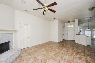 2801 Baze Rd in Euless, TX - Building Photo - Building Photo