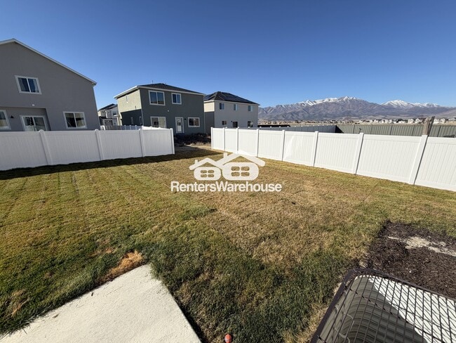 3767 N Hannah St in Eagle Mountain, UT - Building Photo - Building Photo