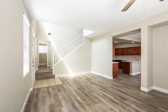 4477 Oberlander Ave in North Las Vegas, NV - Building Photo - Building Photo