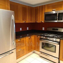 2451 Midtown Ave in Alexandria, VA - Building Photo - Building Photo