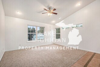 607 Lydia St NE in Grand Rapids, MI - Building Photo - Building Photo