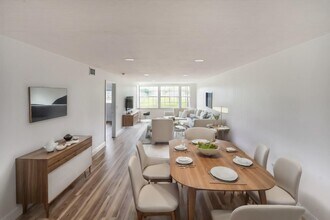 1405 Palm Beach Trace Dr in Royal Palm Beach, FL - Building Photo - Building Photo