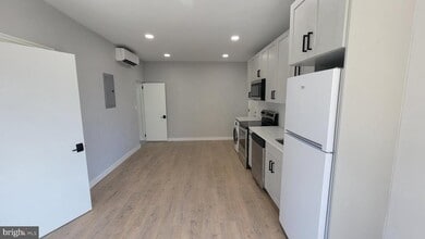 4663 Umbria St in Philadelphia, PA - Building Photo - Building Photo