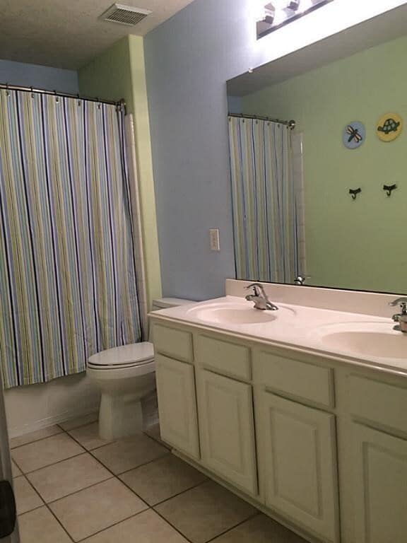 property at 2527 Liza Ct