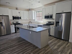 169 Carpenter St in San Luis Obispo, CA - Building Photo - Building Photo