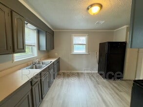 4717 S 33rd W Ave in Tulsa, OK - Building Photo - Building Photo