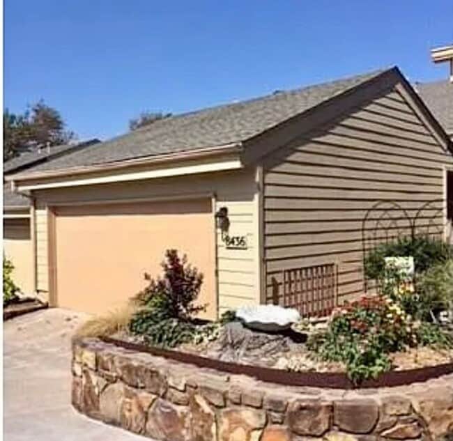 8436 S College Ave in Tulsa, OK - Building Photo - Building Photo