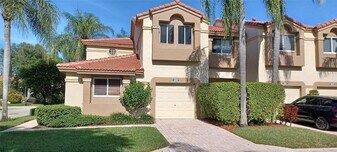 6688 Via Regina in Boca Raton, FL - Building Photo