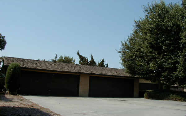 1604 Elizabeth Ct in Modesto, CA - Building Photo