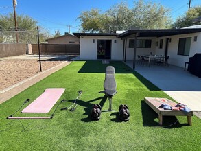 2525 E Glenn St in Tucson, AZ - Building Photo - Building Photo