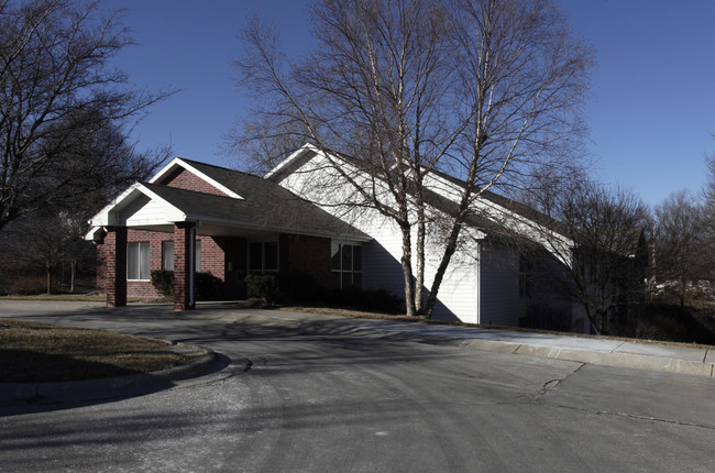 Beacon Heights in Omaha, NE - Building Photo - Building Photo