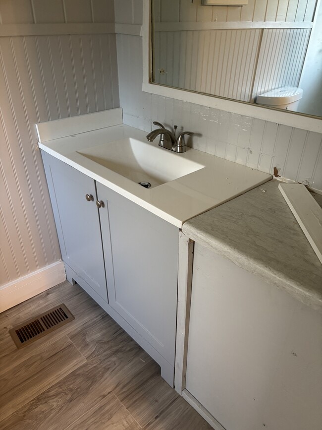 1870 Wisteria Dr in Jackson, MS - Building Photo - Building Photo