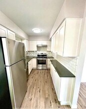 6927 NE Clackamas St in Portland, OR - Foto de edificio - Building Photo