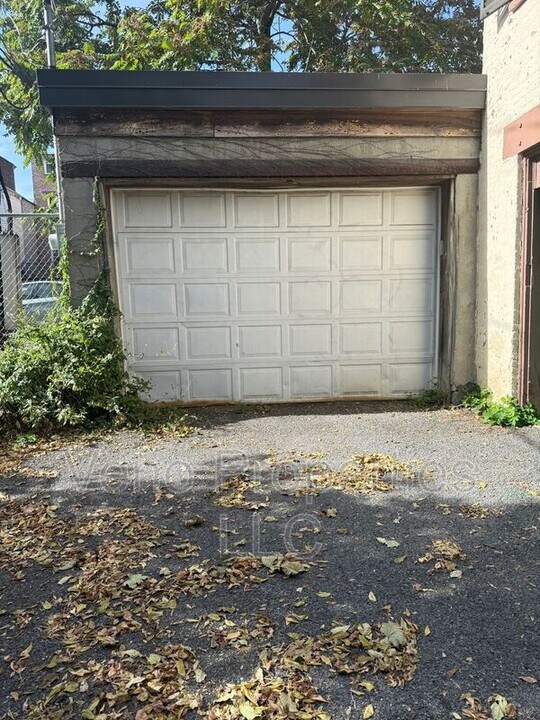 402 Hamilton St in Albany, NY - Building Photo