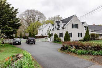 348 Osgood St in North Andover, MA - Building Photo - Building Photo