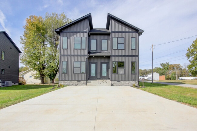 property at 226 3rd St