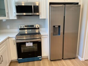 2688 Sasha Ct in Simi Valley, CA - Foto de edificio - Building Photo