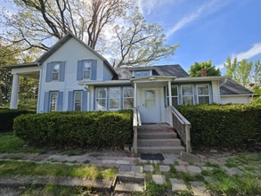 1445 Ranch Rd in Holly, MI - Building Photo - Building Photo