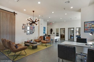 Cross Bend Apartments For Rent From 400 Plano Tx K Avenue Station Apartments
