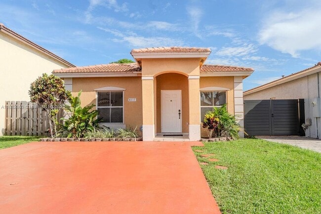 8117 NW 199th Terrace