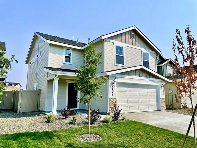 property at 5978 S Carlburg Ave