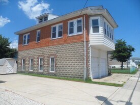 5705 Edgewater Ave in Ventnor City, NJ - Building Photo