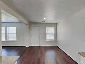 18735 Westgate Park Dr in Cypress, TX - Building Photo - Building Photo