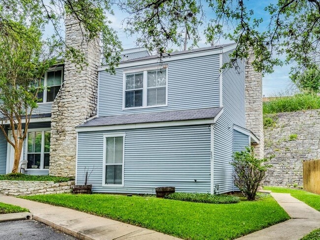 6901 Old Quarry Ln in Austin, TX - Building Photo - Building Photo