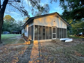 236 Co Rd 1449 in Quitman, TX - Building Photo - Building Photo