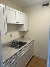 900 N Lake Shore Dr, Unit 2101 in Chicago, IL - Building Photo - Building Photo