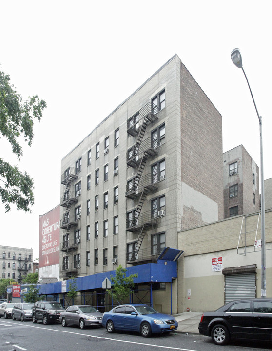 610 W 173rd St in New York, NY - Building Photo