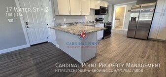 17 Water St in Epping, NH - Building Photo