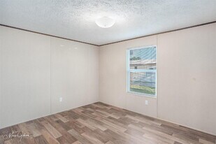 1956 Rossie Lee Dr in Bossier City, LA - Building Photo