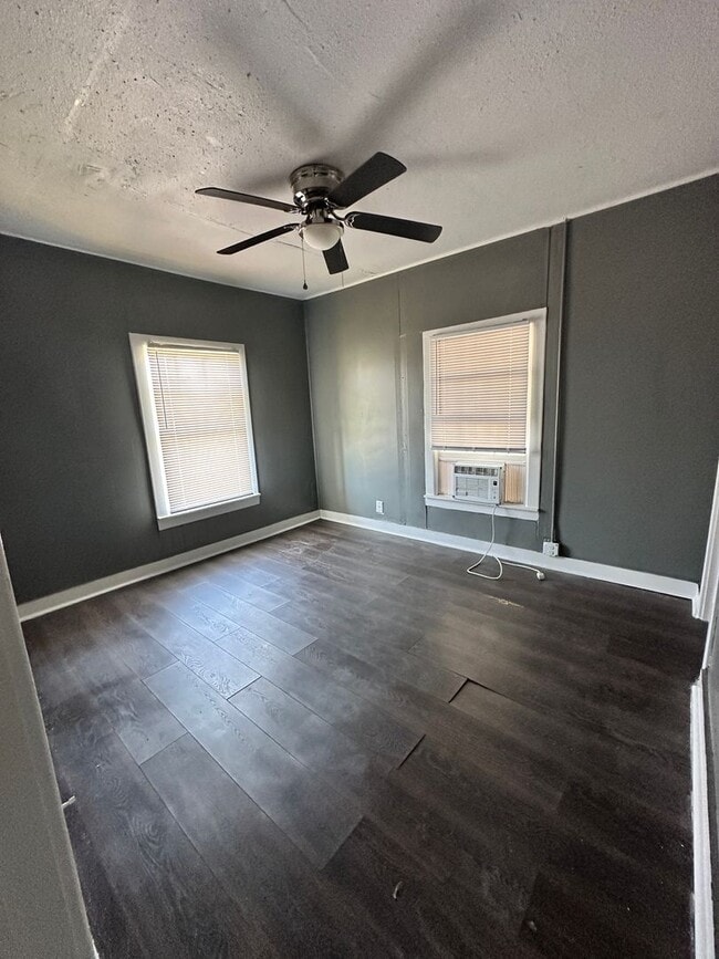 202 N Main St in Copperas Cove, TX - Building Photo - Building Photo