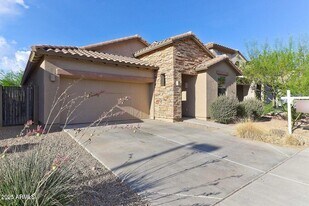 4329 W Heyerdahl Dr in Phoenix, AZ - Building Photo