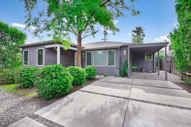 property at 23018 Leonora Dr